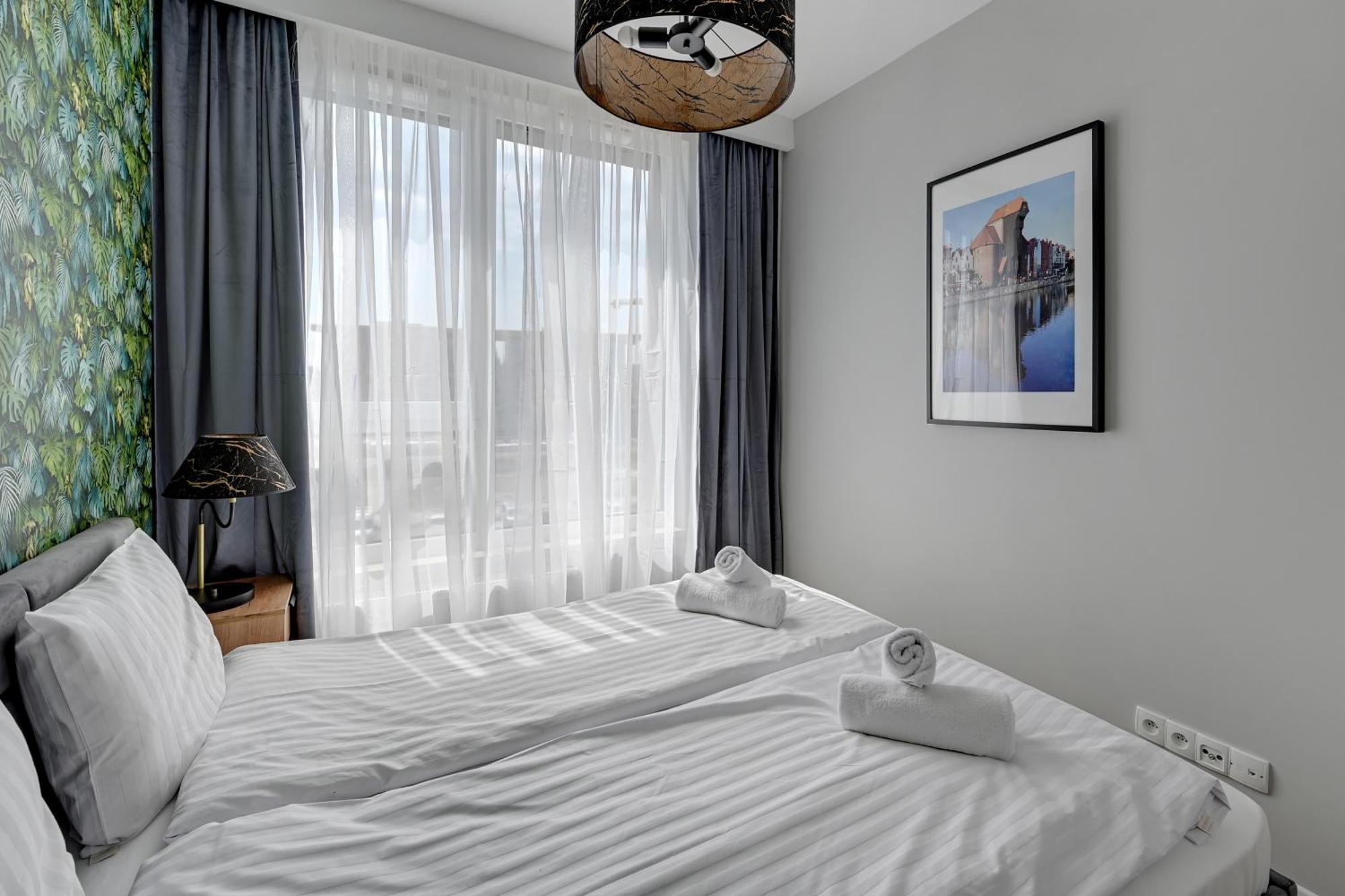 Rentplanet - Apartamenty Chlebova Gdańsk Extérieur photo