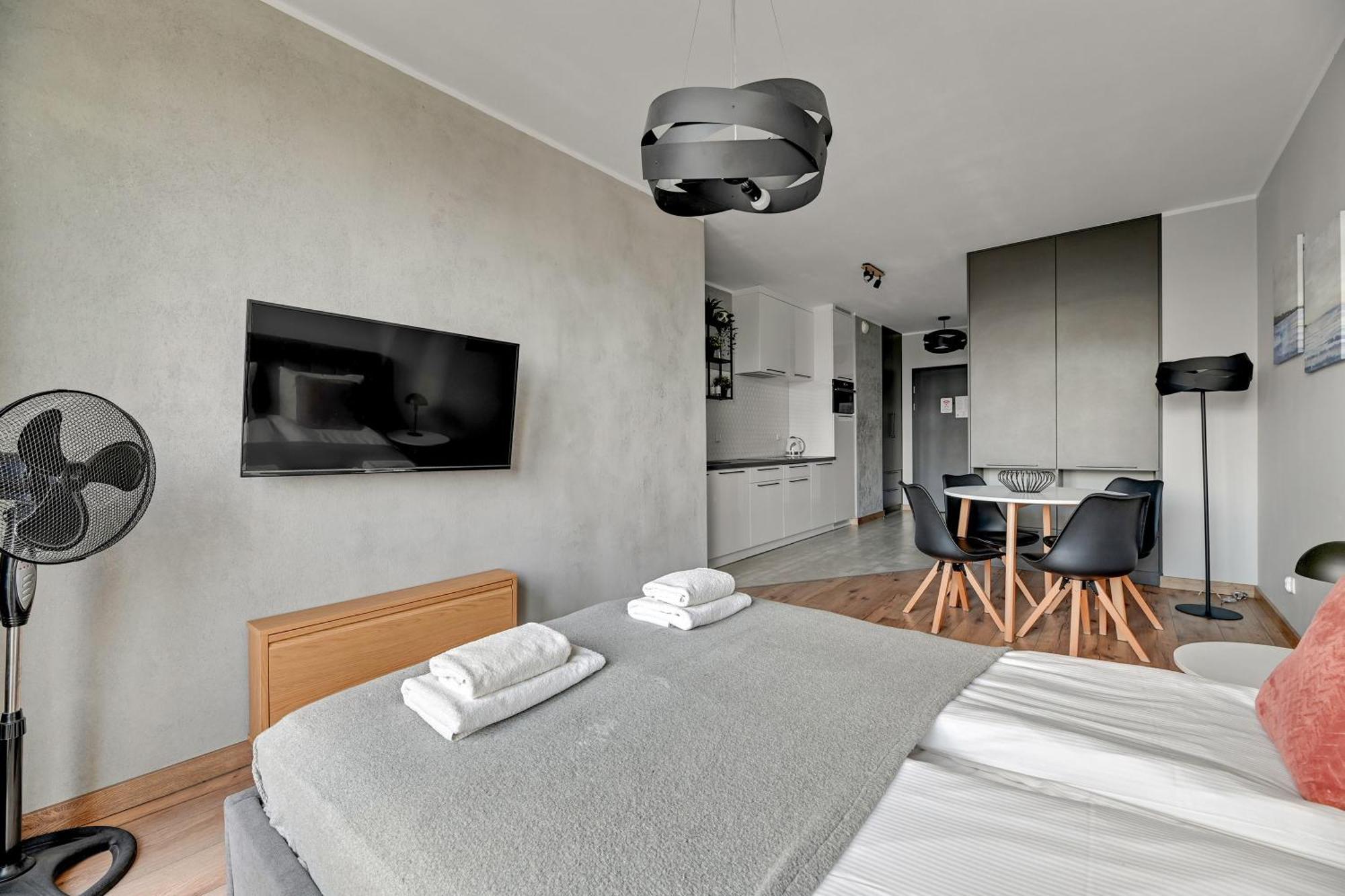 Rentplanet - Apartamenty Chlebova Gdańsk Extérieur photo